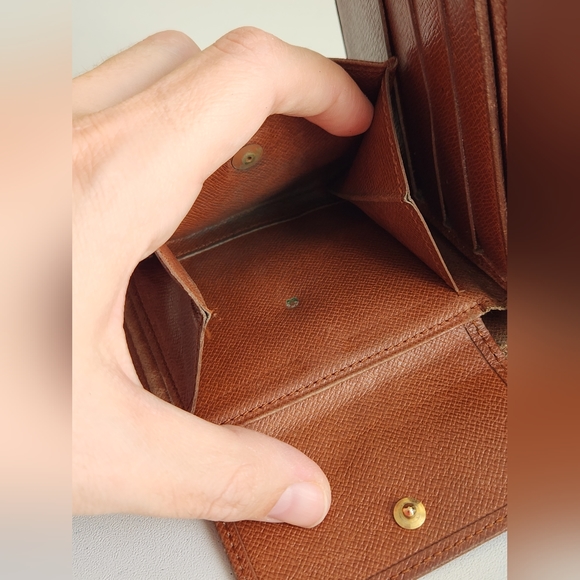 Louis Vuitton Monogram Portefeiulle Marco Bifold Wallet - Picture 3 of 10